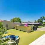 Villa Cap 17 *